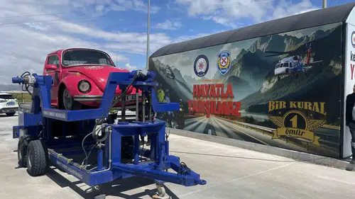 Konya yollarında sürücülere yaşam tüneli ile güvenli sürüş eğitimi