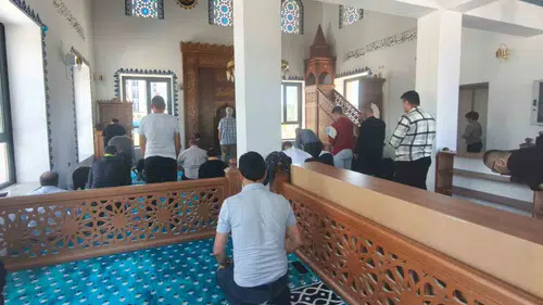 Akçaova TOKİ sakinleri ilk cuma namazında buluştu