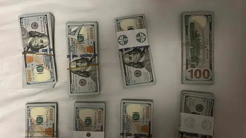 Beşiktaş Belediyesi’ne düzenlenen rüşvet operasyonunda 5 kişi yakalandı