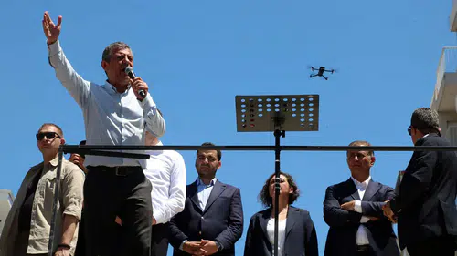 Özgür Özel'den CHP için sandık çağrısı