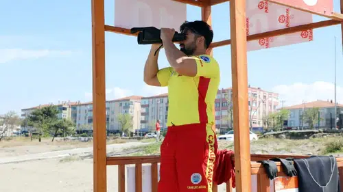 Sakarya sahillerinde bayram mesaisi başladı