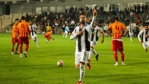 Altay savunmasının bel kemiği Sefa Özdemir yuvadan uçuyor