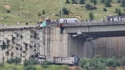 Gaziantep Nurdağı yolunda feci kaza 2 ölü ve 4 yaralı