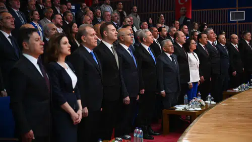 Mansur Yavaş Tarihi Kentler Birliği başkanlık koltuğunu korudu