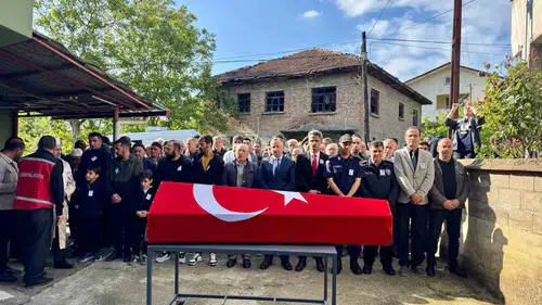 Zonguldak Çaycuma malul gazi Satılmış Ermiş'i uğurladı
