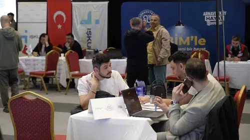 Arnavutköy'de düzenlenen fuar 128 kişiye iş kapısı açtı