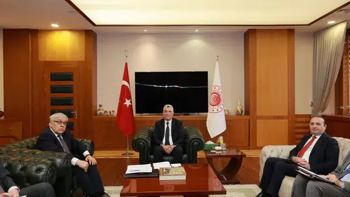 Ticaret Bakanı Bolat Rus ve İtalyan büyükelçilerle masaya oturdu