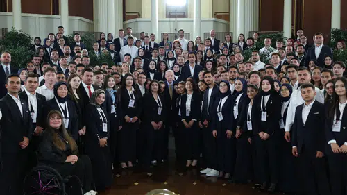 Erdoğan gençlerle yeni dönem hedeflerini paylaştı