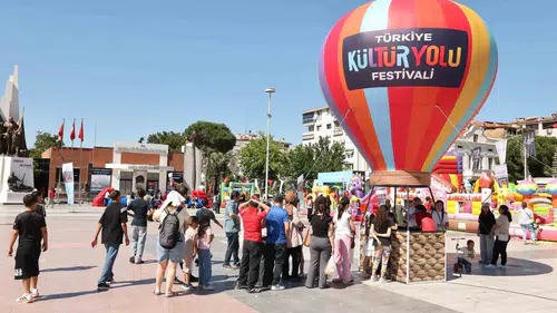Manisa Kültür Yolu Festivali sanat dolu günler başlattı