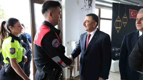 Zonguldak protokolü bayramlaşma için Polisevi’nde bir araya geldi