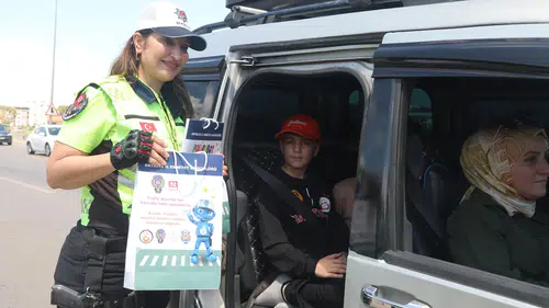 Antalya trafiğinde bayram mesaisi başlıyor