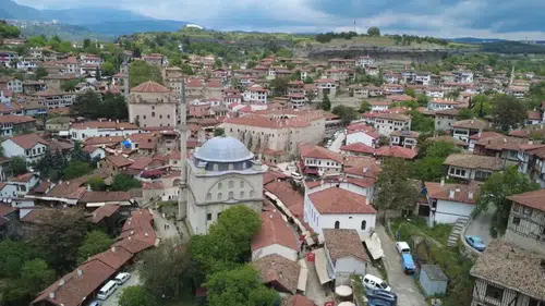 Safranbolu bayram tatili için şimdiden dolmaya başladı