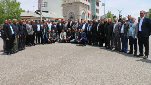 Aşkale protokolü bayramlaşma töreninde vatandaşlarla bir araya geldi