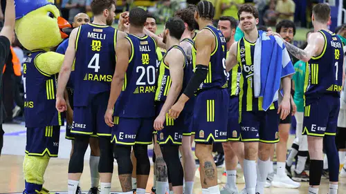 Fenerbahçe Beko play-off serisine hızlı bir başlangıç yaptı