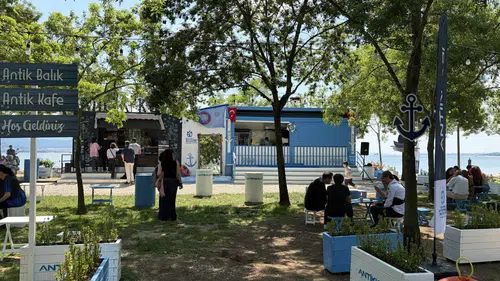 İzmit sahiline yeni bir balık durağı geldi