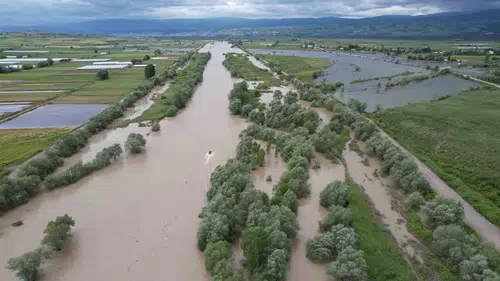 Tokat'ta çaya düşen iki genci arama çalışmaları ikinci gününde