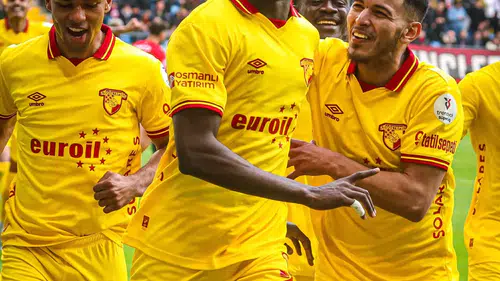 Göztepe savunmanın yıldızı Bokele için gelen teklifleri değerlendiriyor