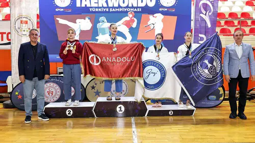 Anadolu Üniversitesi minderde Türkiye şampiyonu oldu
