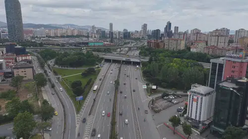 İstanbul trafiği bayram tatiliyle birlikte derin bir sessizliğe büründü