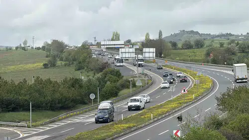 Bayram yolculuğunda Kemikli Rampaları trafiği durmuyor
