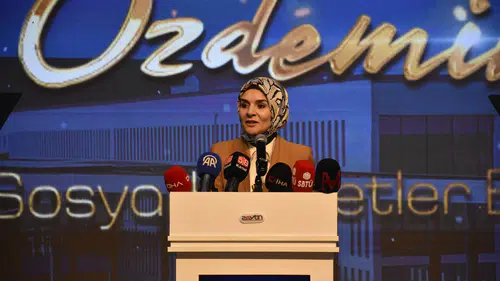 Bakan Göktaş Sivas'ta yeni nesil eğitim modelini savundu