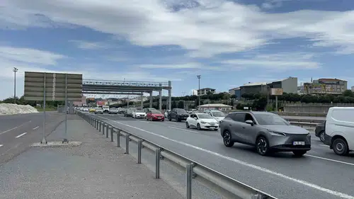 Bayram dönüşü İstanbul yollarında son durum