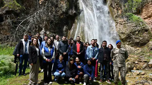 Beytüşşebap'ta öğrenciler doğa ile 19 Mayıs kutlaması yaptı