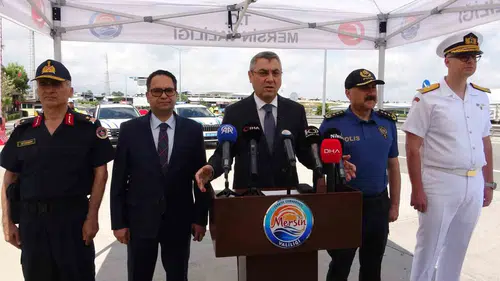 Mersin bayram tatilinde güvenliği en üst seviyeye çıkarıyor