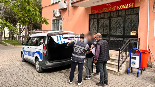 Manisa Kula’da aranan firari sanayi sitesinde yakalandı