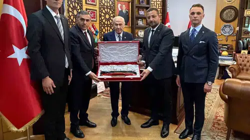 Bahçeli Samsun ekibini ağırladı