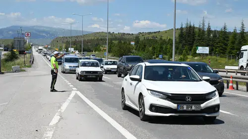 Kırıkkale yollarında bayram trafiği hareketliliği