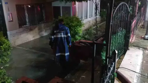 Kocaeli’de ani yağış hayatı felç etti
