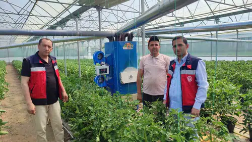 Simavlı üreticiler topraksız tarım ile verimi artırmayı hedefliyor