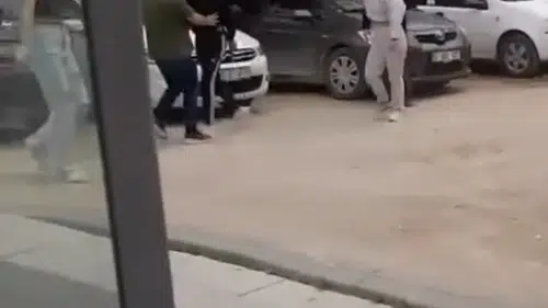 Afyon’da bıçaklı dehşet anları