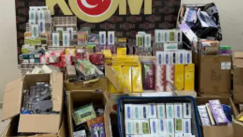 İzmir Bornova'da büyük kaçak tütün operasyonu