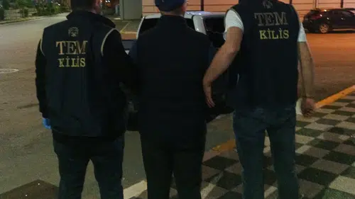 Dokuz yıldır aranan FETÖ firarisi Kilis’te yakayı ele verdi