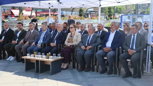 Elazığ’da el emeği ürünler meydanda görücüye çıktı