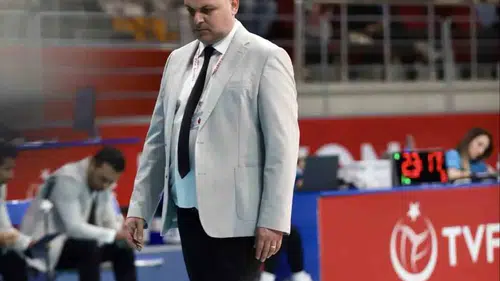 Aras Kargo yeni sezonda rotasını Suphi Doğancı ile çizdi