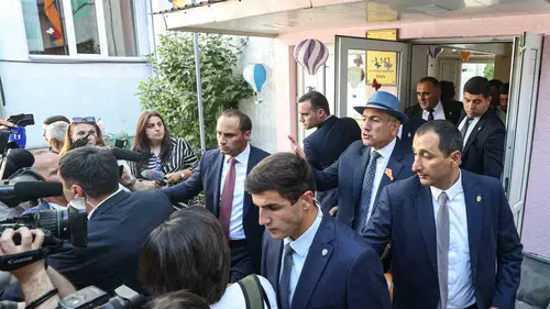 Paşinyan Türkiye ile yeni dönem için tarih verdi