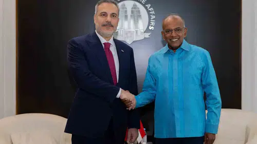 Dışişleri Bakanı Fidan Singapur'da kritik temaslar yürütüyor
