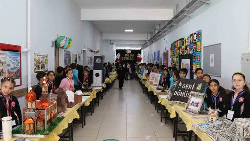 Oltu’da miniklerden bilim ve tarih şöleni