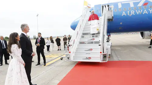 Papa Leo İspanya’da İstismar Skandalının Gölgesinde Temaslarda Bulunuyor