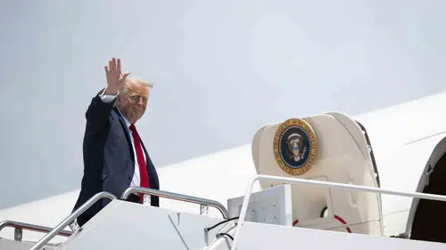 Trump İran'ın nükleer hedeflerine kapıyı kapattı