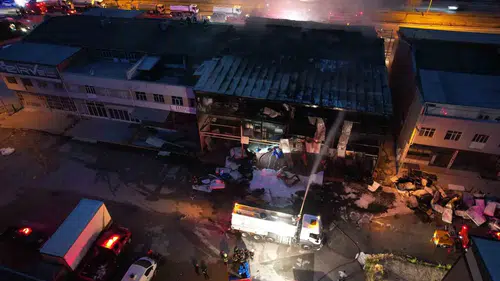 Konya’da fabrika yangınına müdahale eden itfaiye eri şehit düştü