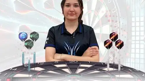 Denizlili Elif Dilara Avrupa’nın en iyi dart oyuncusu oldu