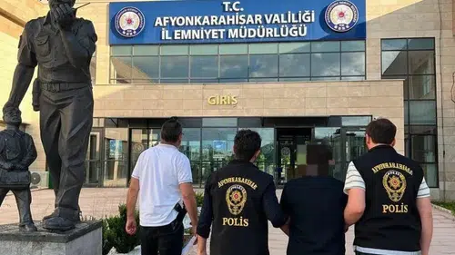 Afyonkarahisar polisinden aranan cinayet hükümlüsüne operasyon