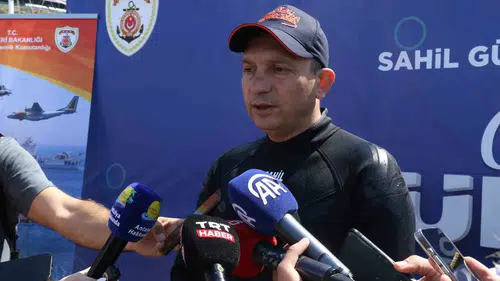 Antalya sahillerinde sigara izmariti dönemi bitiyor