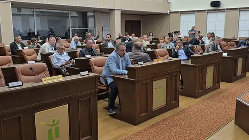 Tepebaşı Belediyesi'ndeki 2019 tartışması meclisi karıştırdı