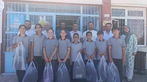 Köprübaşı’nda sekiz öğrenci bursluluk sınavını kazandı