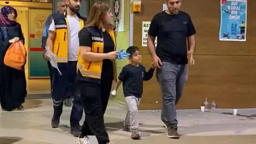 İnegöl’de prizle oynayan çocuk akıma kapılarak hastanelik oldu